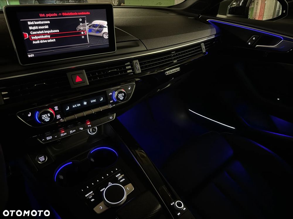 Audi A5 Sportback 45 TFSI quatttro S tronic S line - 4