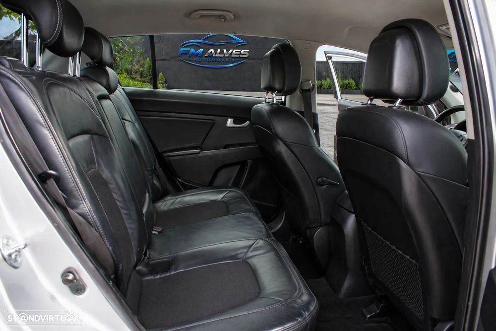 Kia Sportage 1.7 CRDI ISG LX - 20