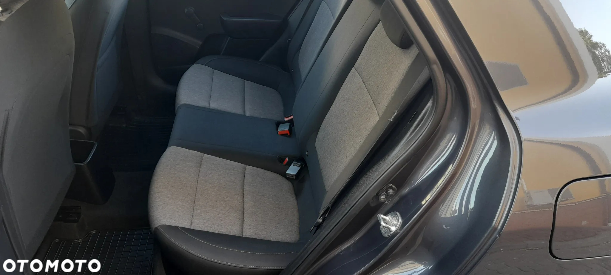 Kia Stonic 1.2 M - 11