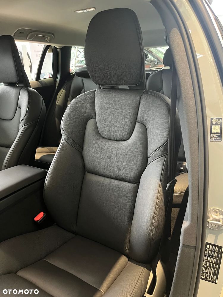 Volvo V60 B4 B Plus Dark - 9