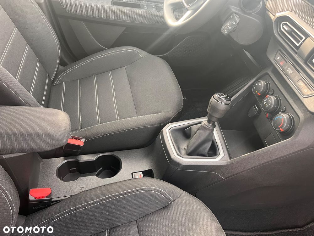 Dacia Sandero TCe 90 Essential - 19