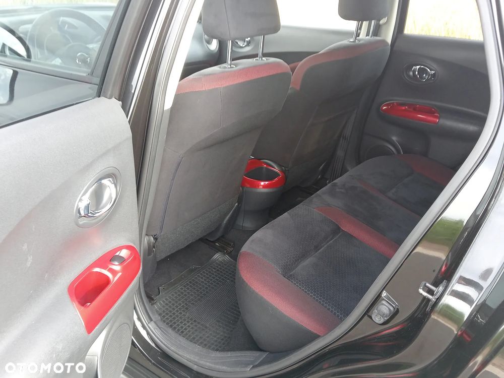 Nissan Juke 1.6 DIG-T Tekna EU6 - 10