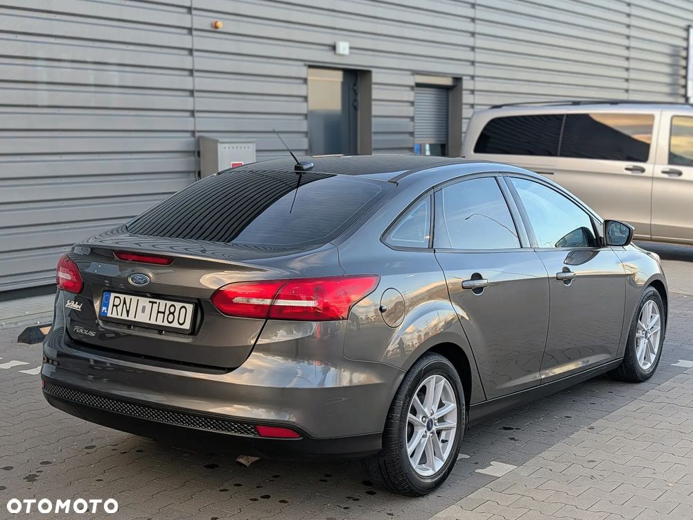 Ford Focus - 4