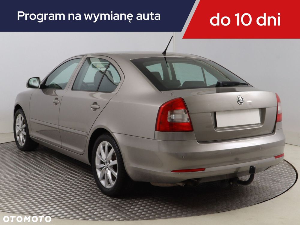 Skoda Octavia 2012 photo 5