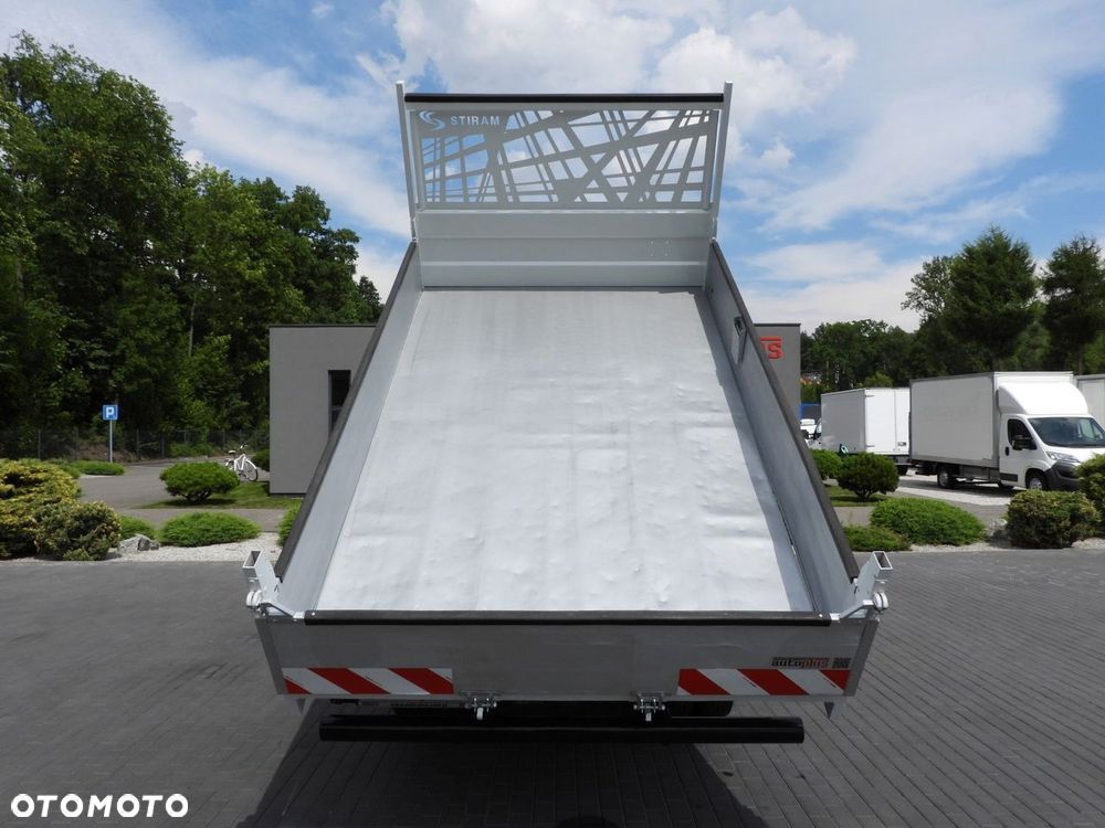 Iveco DAILY 35C16 WYWROTKA PODWÓJNA KABINA DOKA 6 MIEJSC TEMPOMAT BLIŹNIACZE KOŁA KLIMATYZACJA  160KM - 12