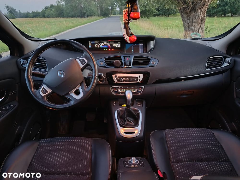 Renault Grand Scenic dCi 150 Automatik Bose Edition - 17
