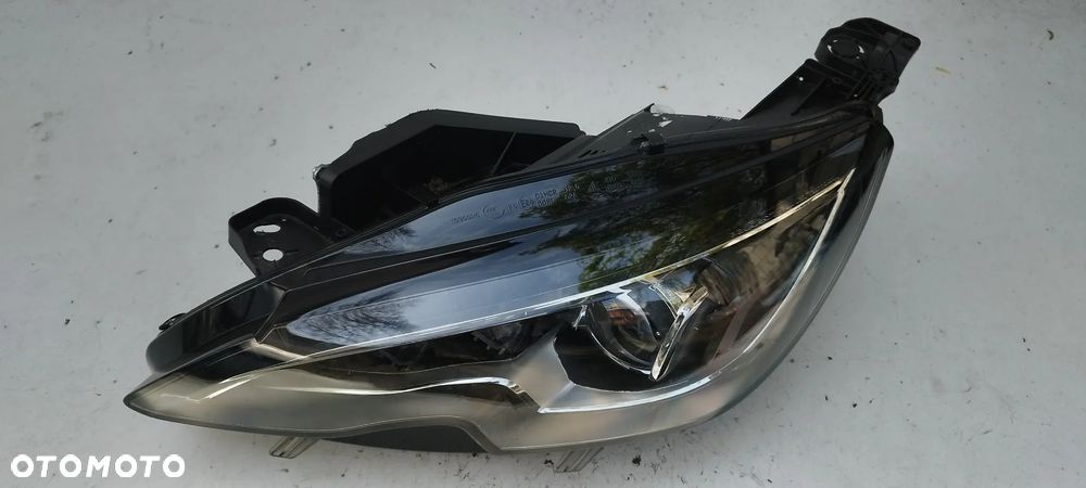 Peugeot 308 II T9 2013-2021 Full Led Technology Lewa Idealna Kompletna Oryginał 9677832480