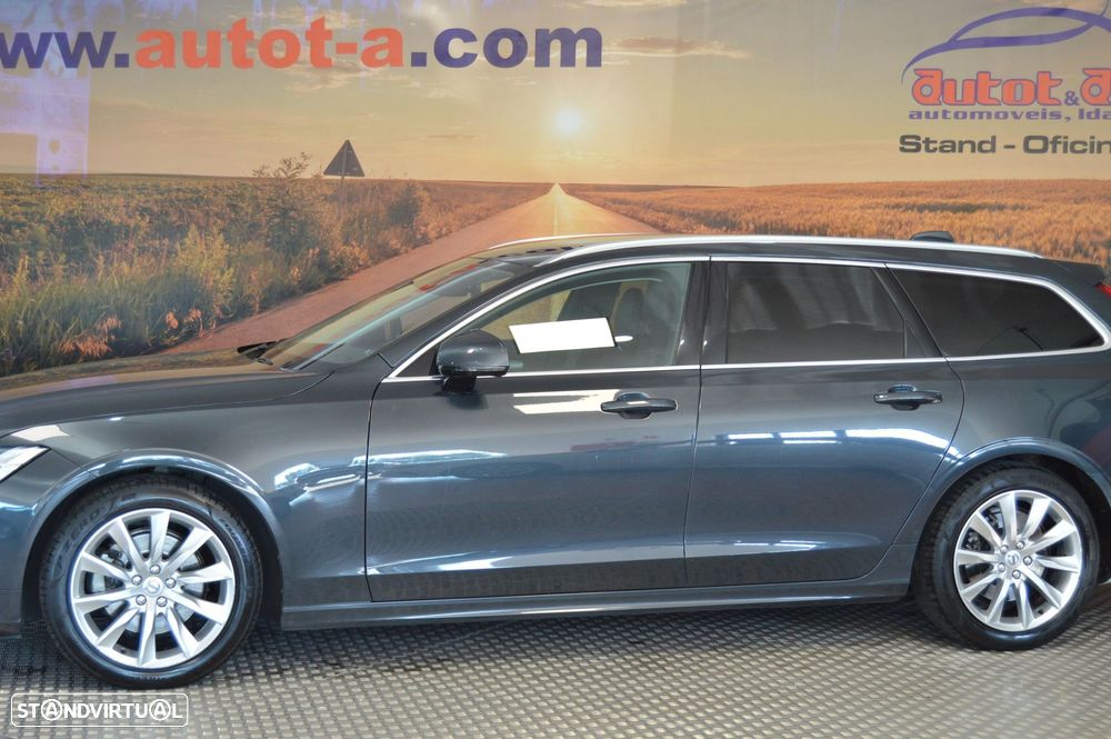 Volvo V90 2.0 D4 Momentum Plus Geartronic - 2