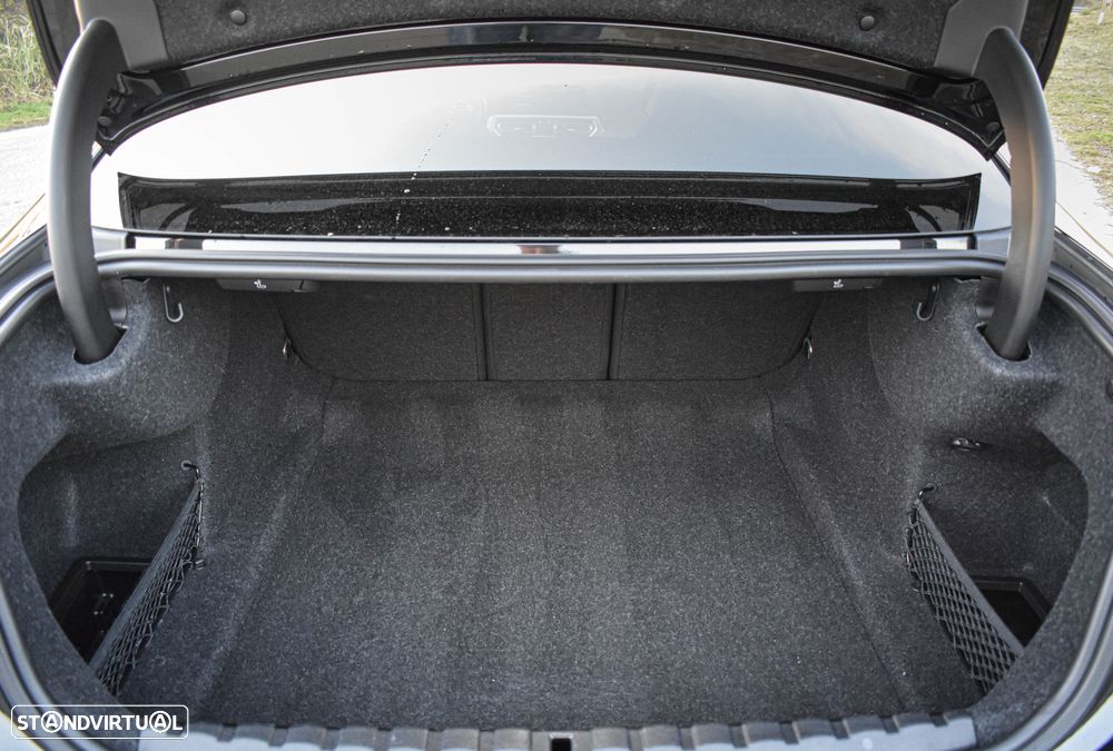 BMW M4 Competition M xDrive - 24