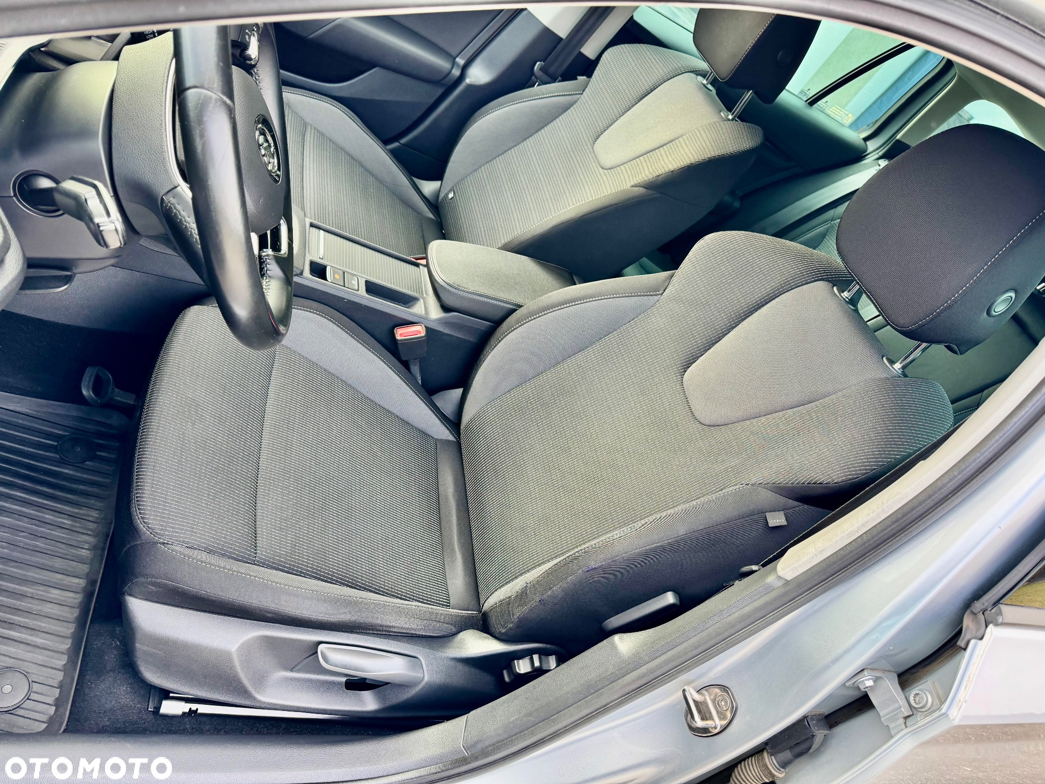 Skoda Octavia ver-2-0-tdi-scr-style - 11