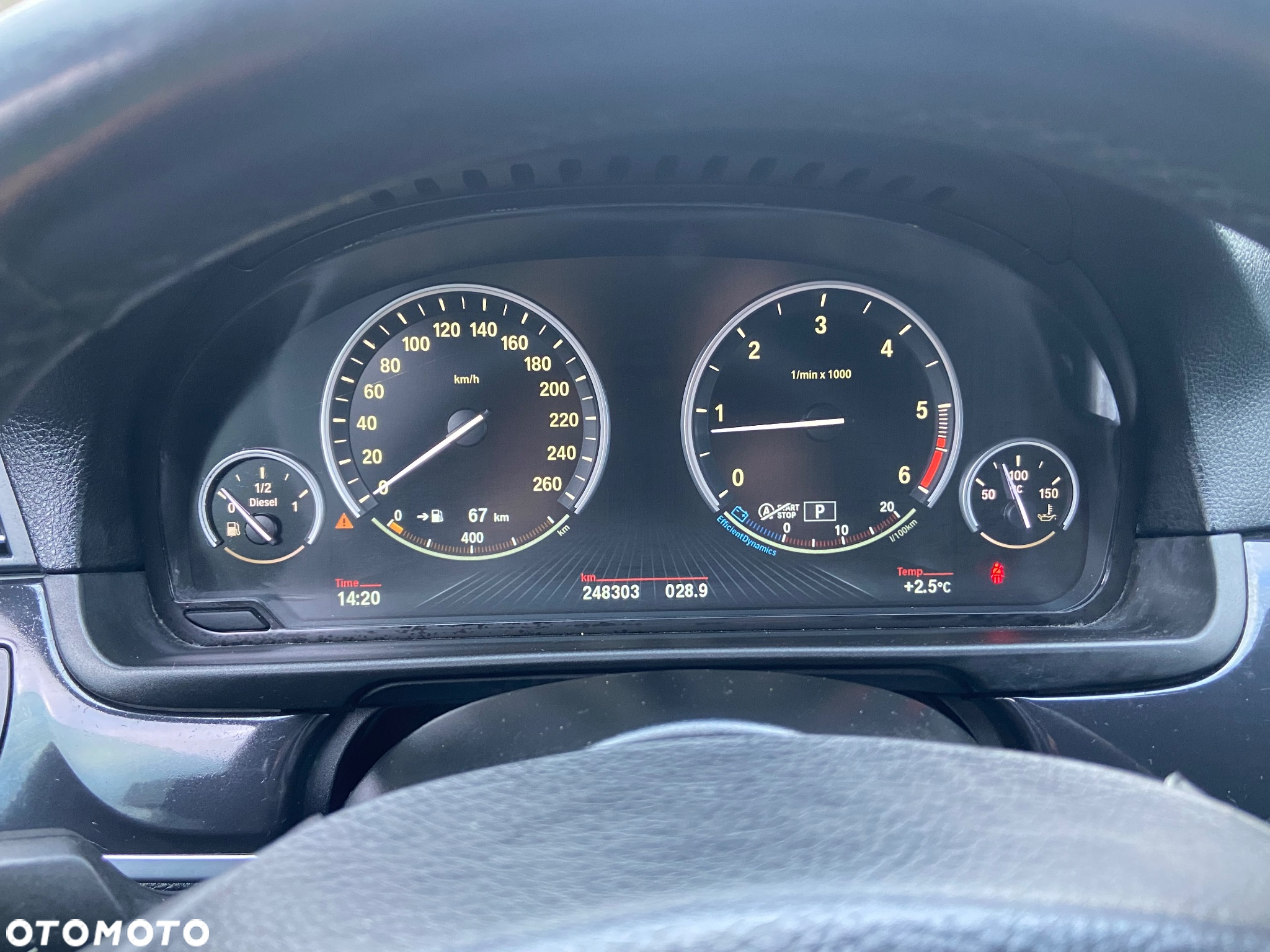 BMW Seria 5 525d xDrive Touring Modern Line - 28