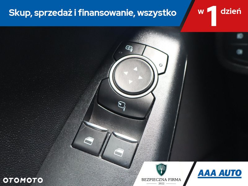 Ford Fiesta - 17