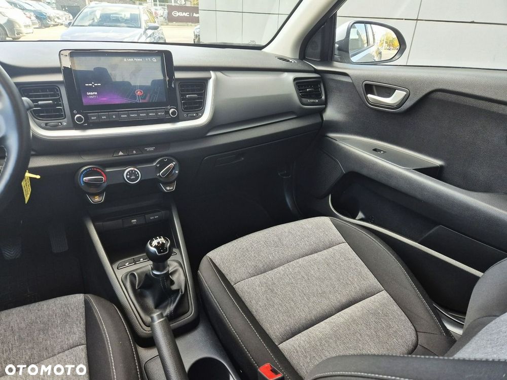 Kia Stonic 1.2 M - 24