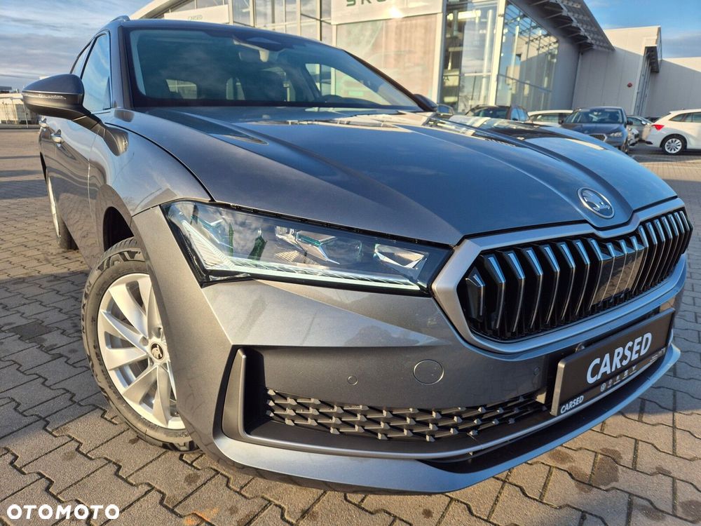 Skoda Superb 2.0 TDI SCR 4x4 Edition 130 DSG - 8