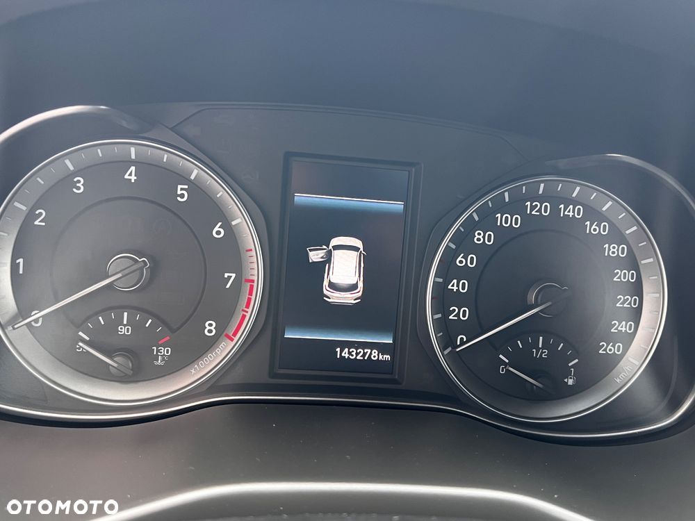 Hyundai Kona 1.6 T-GDI DCT 4WD Unique - 25