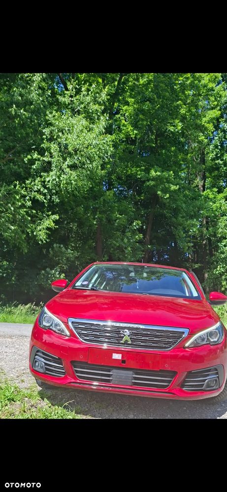 Peugeot 308 PureTech 130 GPF EAT8 Stop & Start Allure Business-Paket - 5