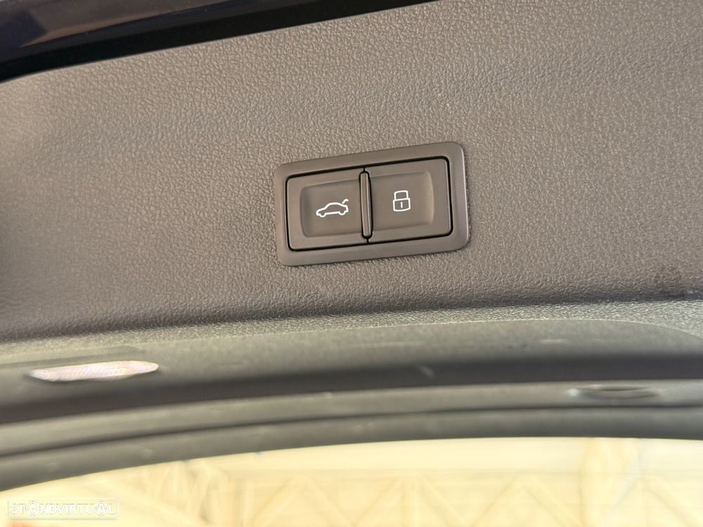 Audi A6 Avant 40 TDI quattro Design S tronic - 40