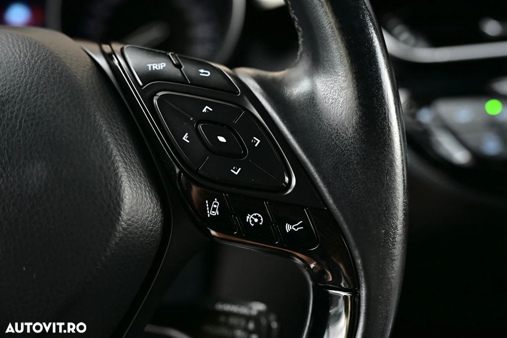 Toyota C-HR Business-Edition - 18
