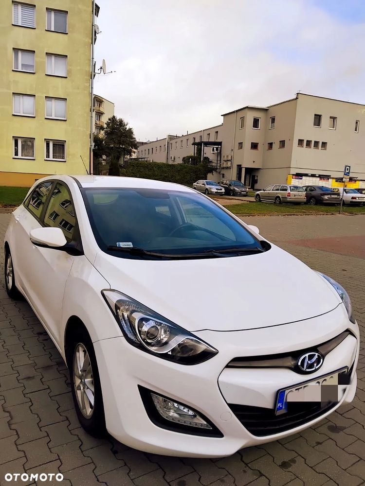 Hyundai i30 i30cw 1.4 Classic - 1