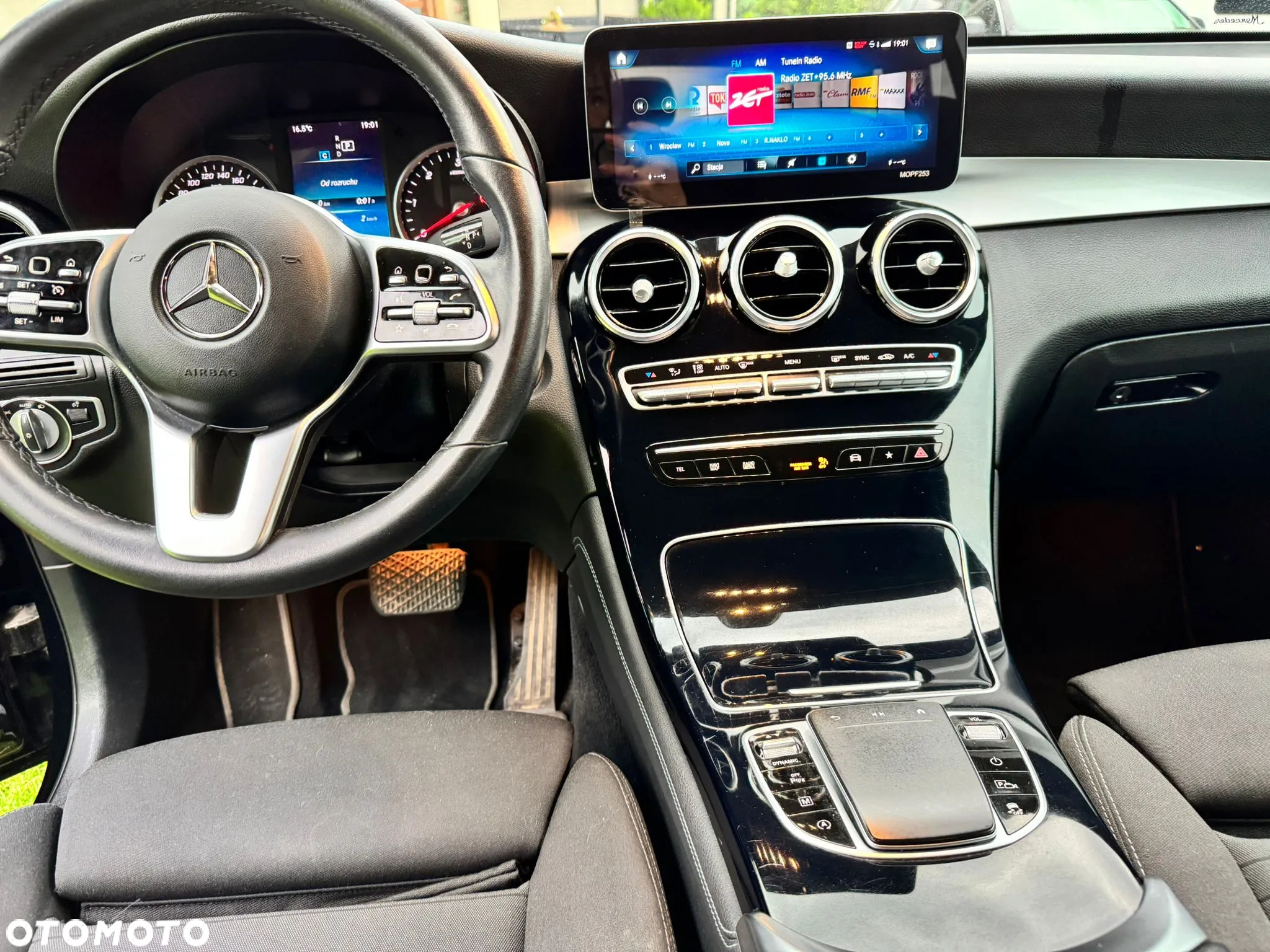 Mercedes-Benz GLC 200 d 4-Matic - 2