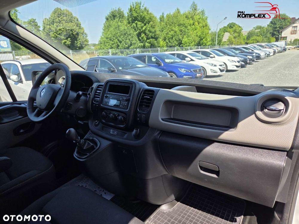 Renault Trafic - 10