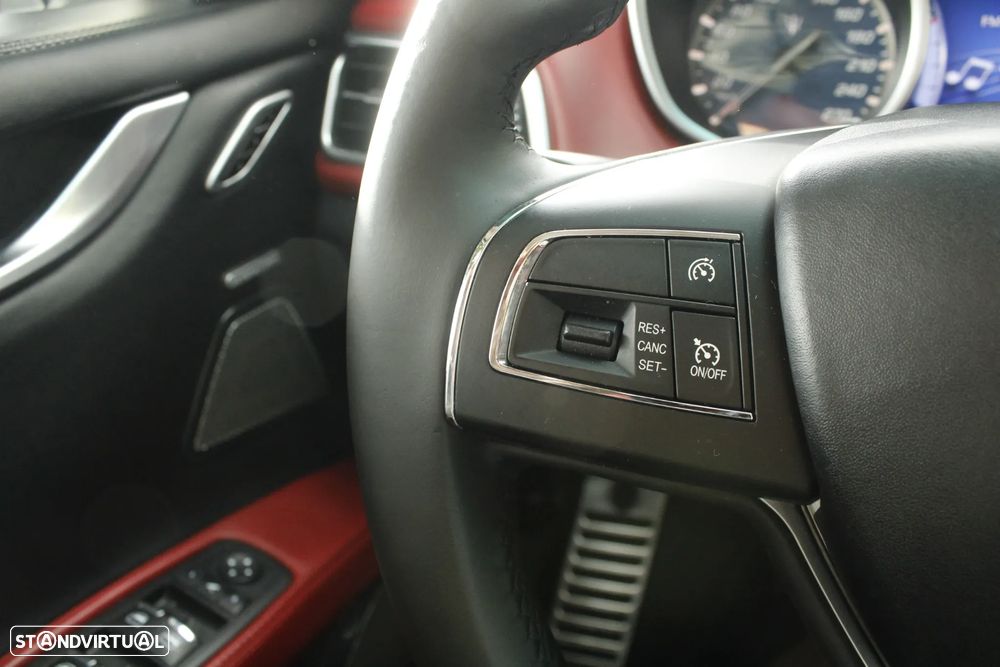 Maserati Ghibli Diesel Auto - 14