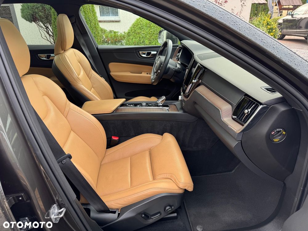 Volvo XC 60 - 20