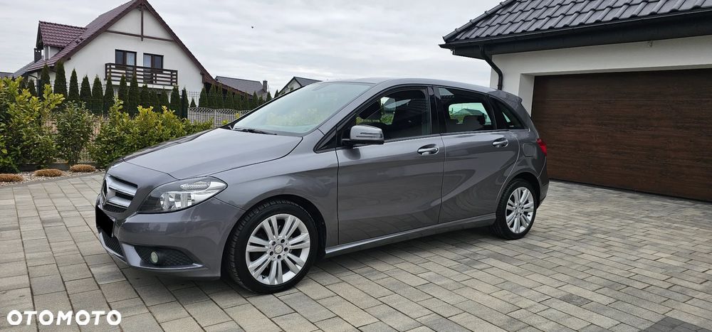 Mercedes-Benz Klasa B 200 CDI (BlueEFFICIENCY) 7G-DCT - 2