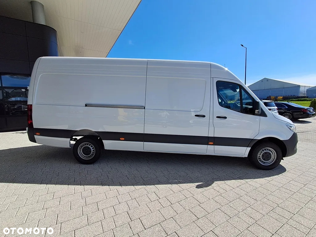 Mercedes-Benz Sprinter - 5