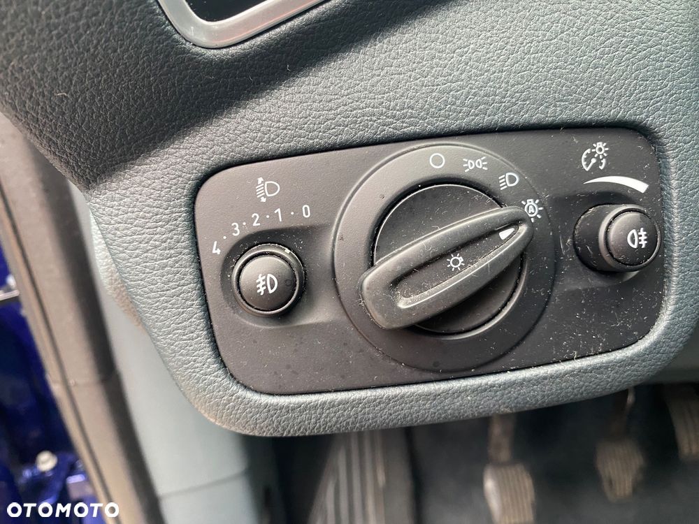 Ford C-MAX 1.0 EcoBoost Start-Stopp-System SYNC Edition - 34