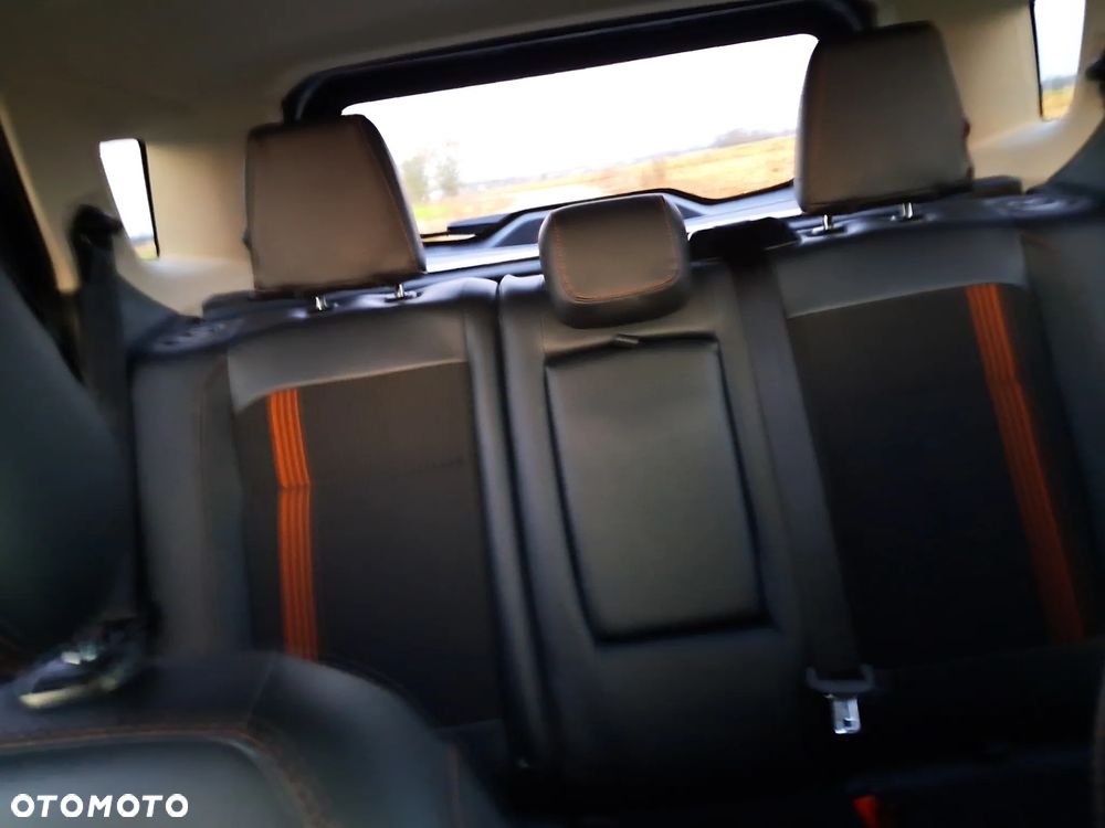 Ford EcoSport - 27