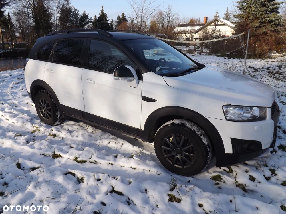 Chevrolet Captiva 2.2 D LS FWD - 3