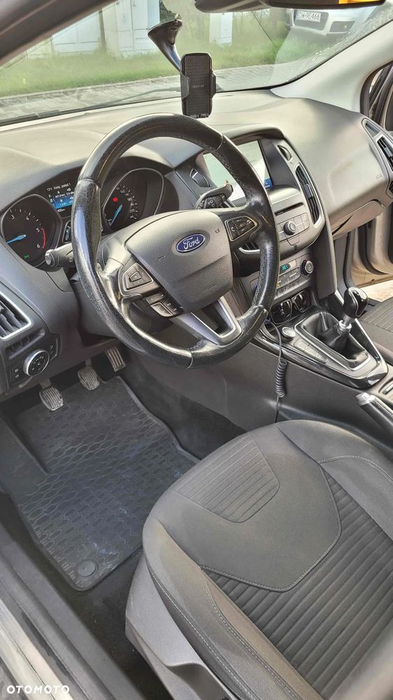 Ford Focus - 3