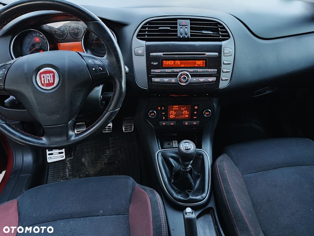 Fiat Bravo ver-1-6-multijet-16v-dpf-emotion - 10