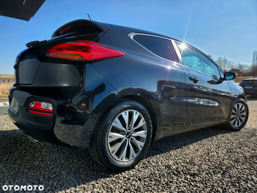Kia Ceed 1.6 CRDi Spirit - 16