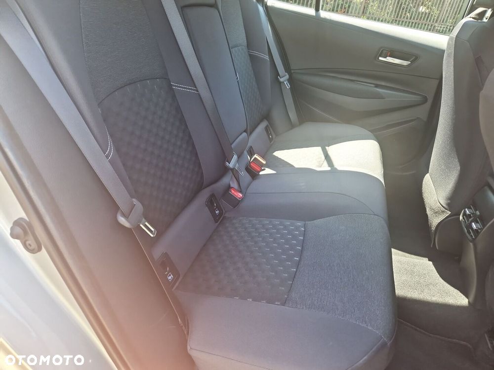 Toyota Corolla 1.8 Hybrid Comfort - 14