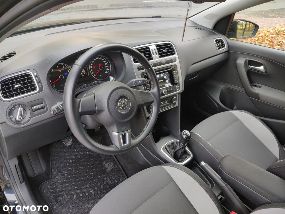 Volkswagen Polo - 18