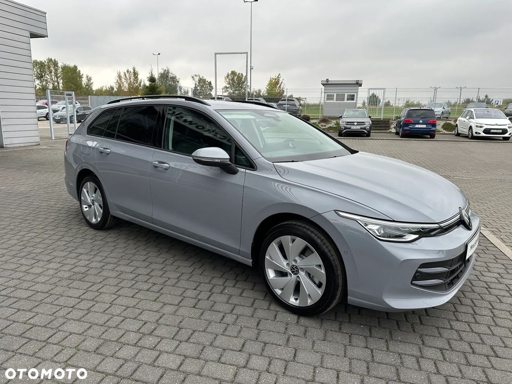 Volkswagen Golf VIII 2.0 TDI Life Plus DSG - 5