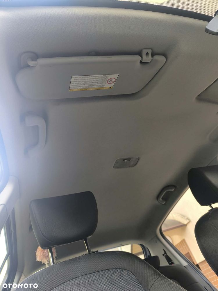 Hyundai i20 - 8