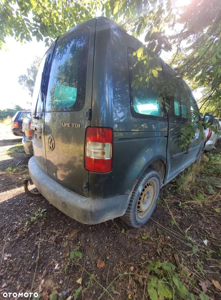 Części- Volkswagen caddy  Pojemność: 1896  Moc: 77kW  Rok:2005  Diesel - 3