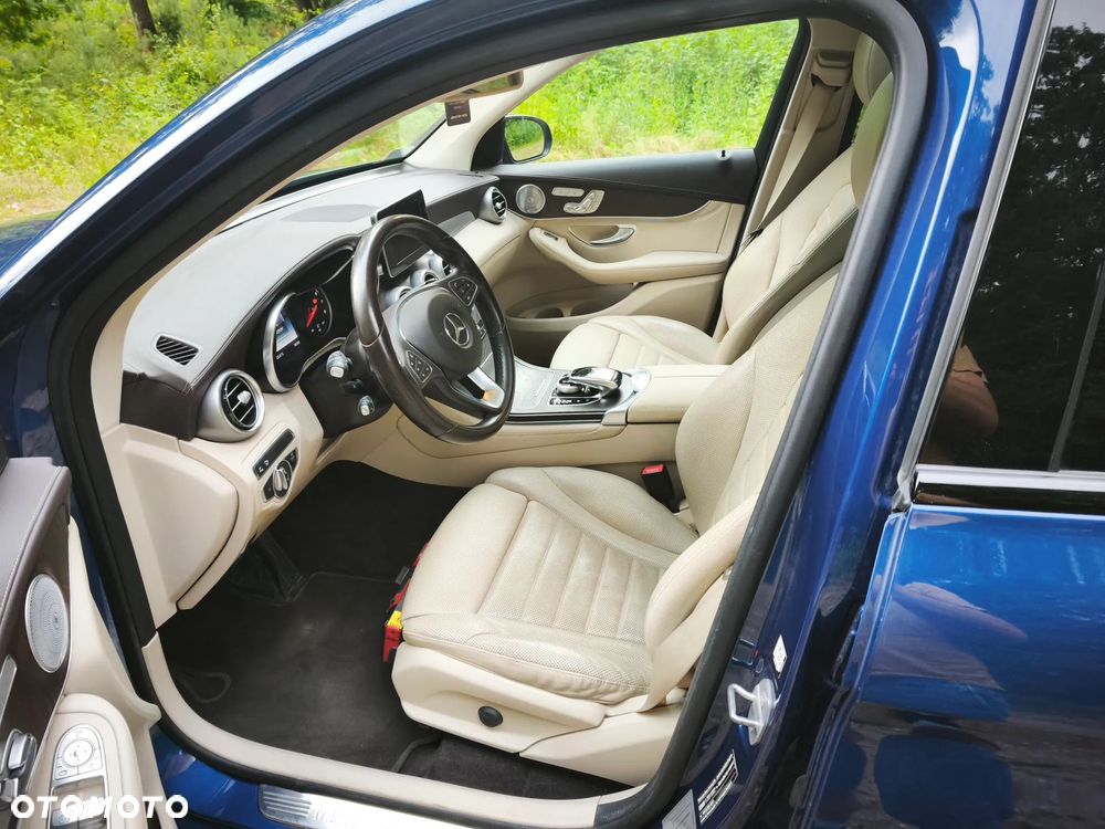 Mercedes-Benz GLC 250 4-Matic - 9