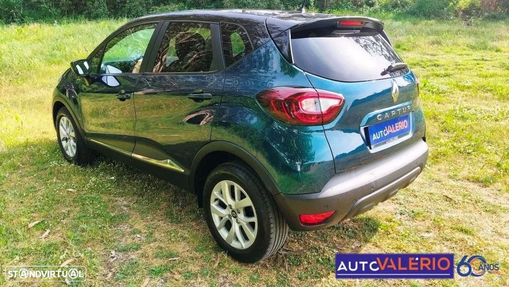 Renault Captur 0.9 TCE Exclusive - 3
