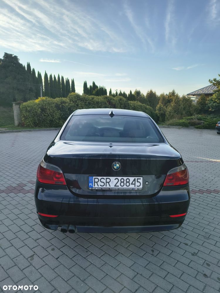 BMW Seria 5 525d - 3