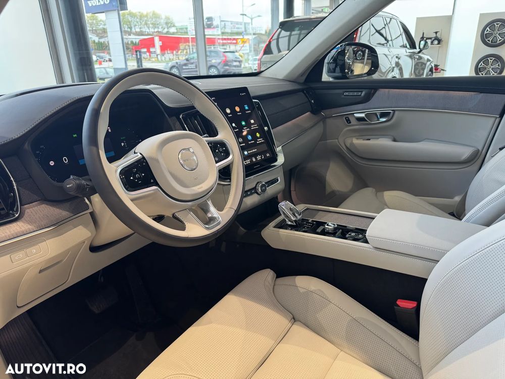 Volvo XC 90 T8 AWD PHEV Ultra Bright - 14