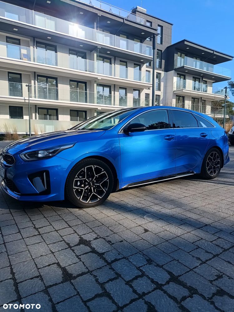 Kia ProCeed - 9