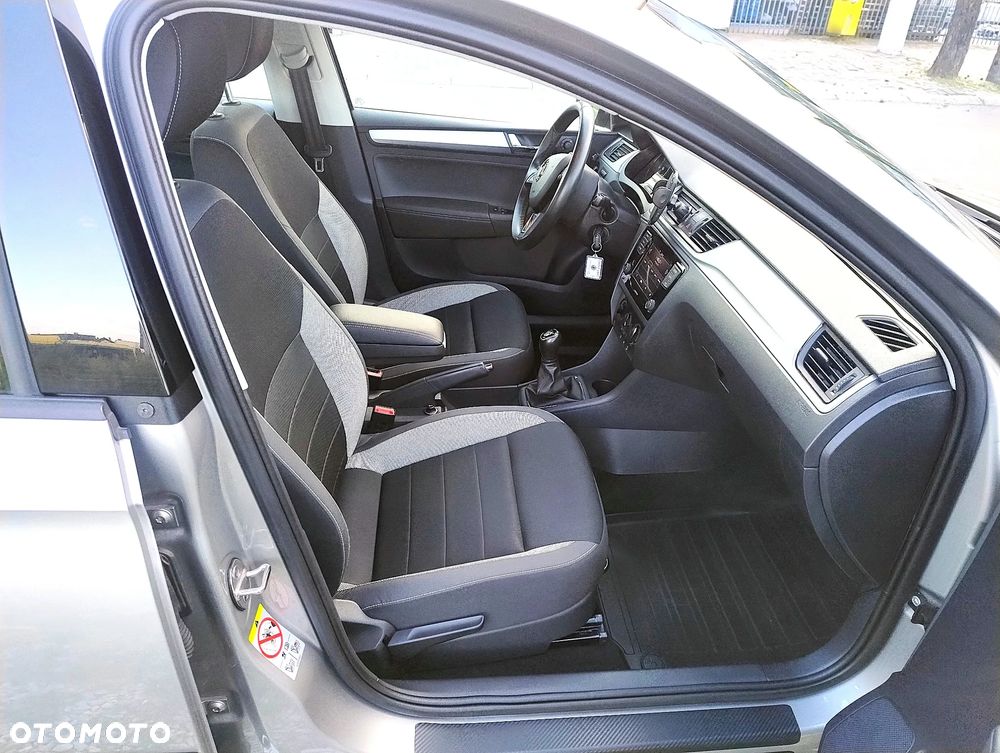 Skoda RAPID 1.0 TSI Ambition - 6