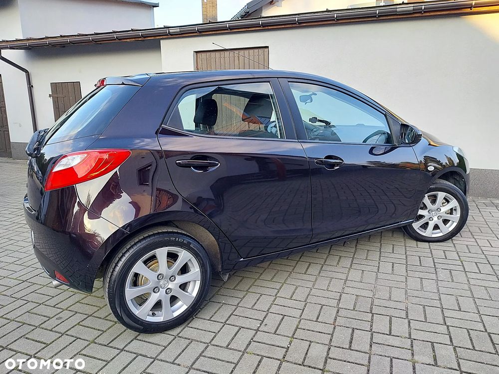 Mazda 2 1.3 Exclusive - 4