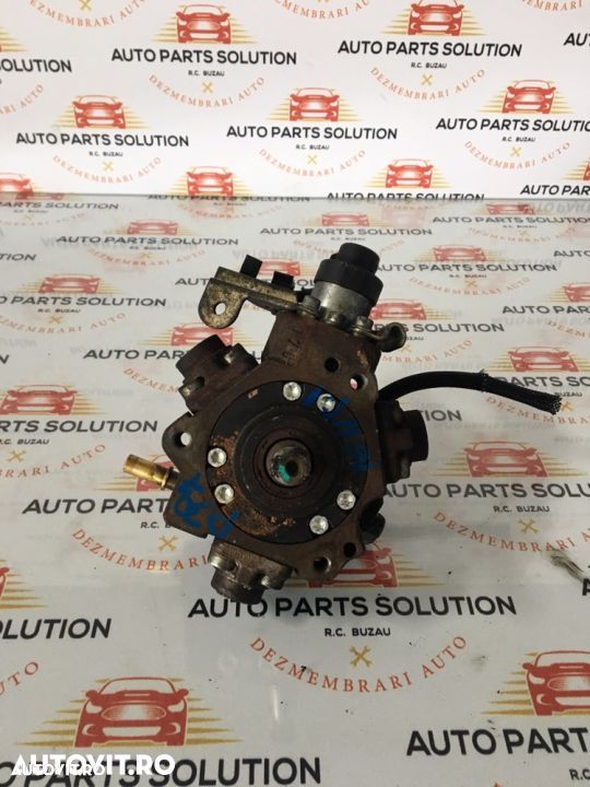 pompa înaltă presiune Peugeot 307 1.6 hdi an fabricație 2006 - 1