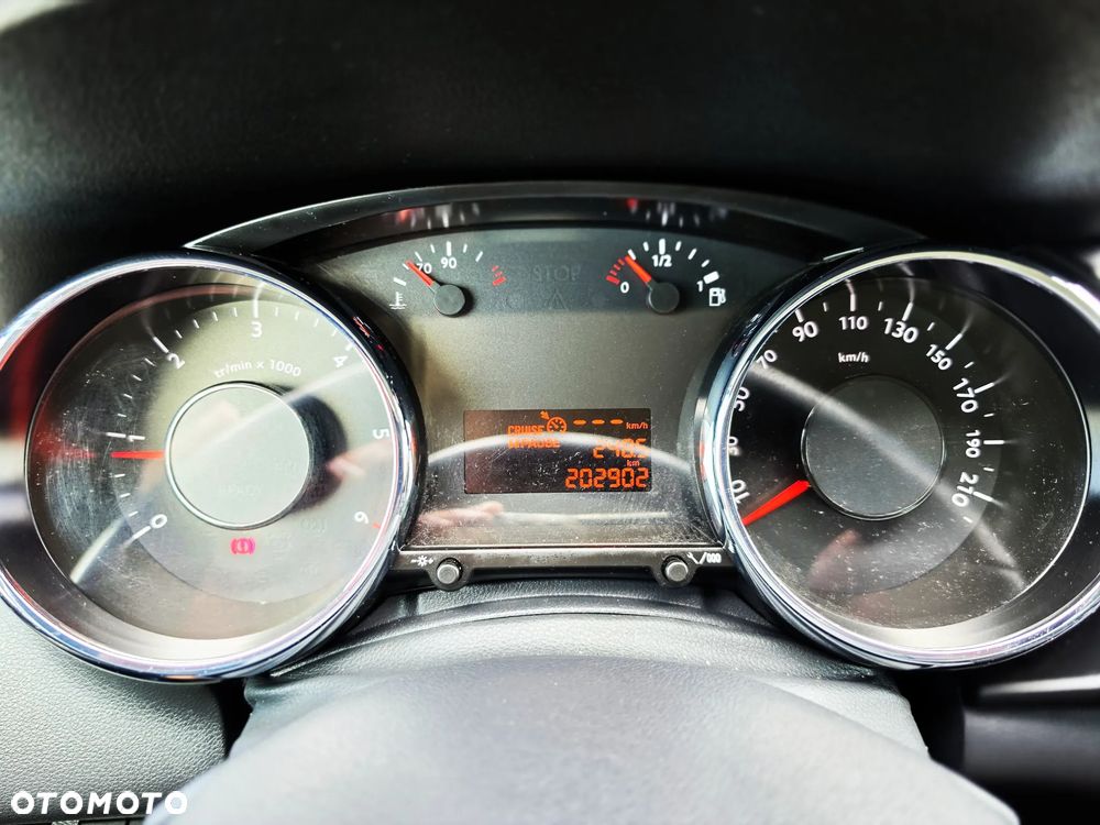 Peugeot 3008 1.6 HDi Active - 21