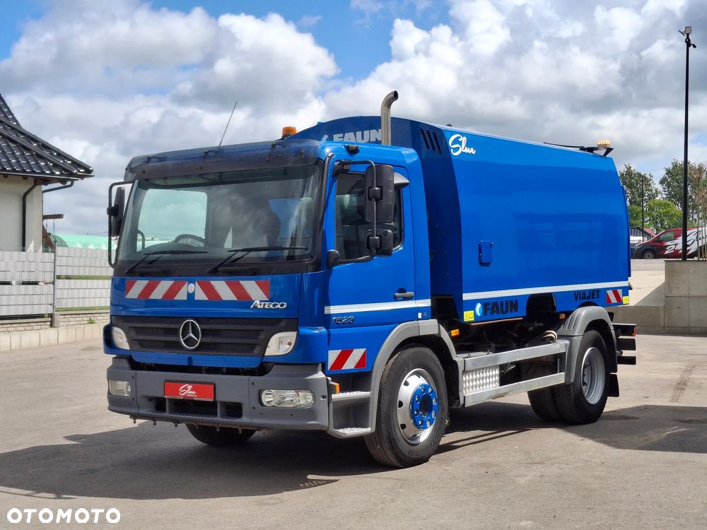 Mercedes-Benz Atego 1523 Zamiatarka FAUN Zamiatarka Uliczna Kamera Cofania Oświetlenie Ostrzegawcze Regulowane Zawieszenie - 3